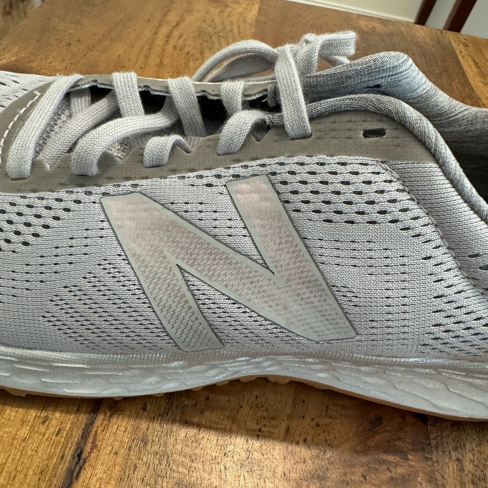 New Balance Fresh Foam Arishi Running Shoe - Women’s 9.5 - Picture 7 of 9